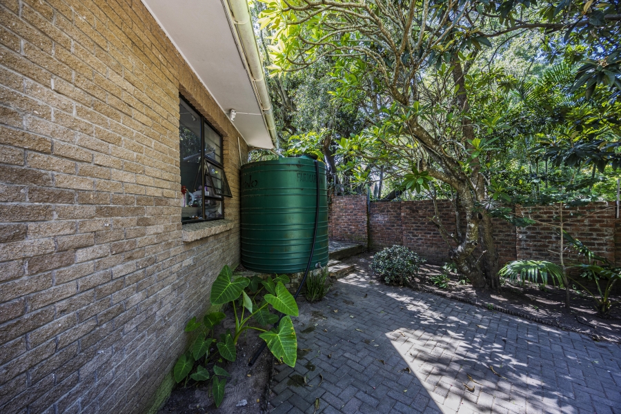 4 Bedroom Property for Sale in Nahoon Valley Park Eastern Cape